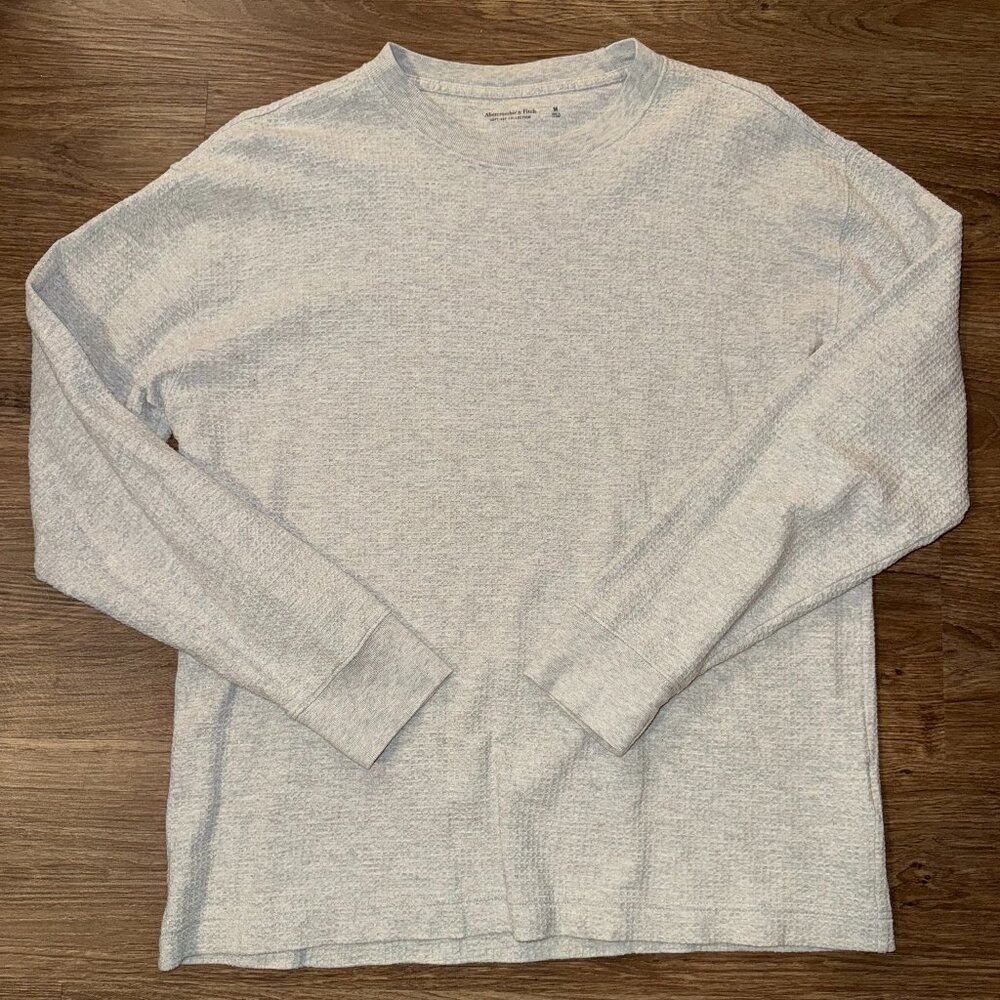 Abercrombie Grey Long-Sleeve Grid Waffle Tee (Medium)